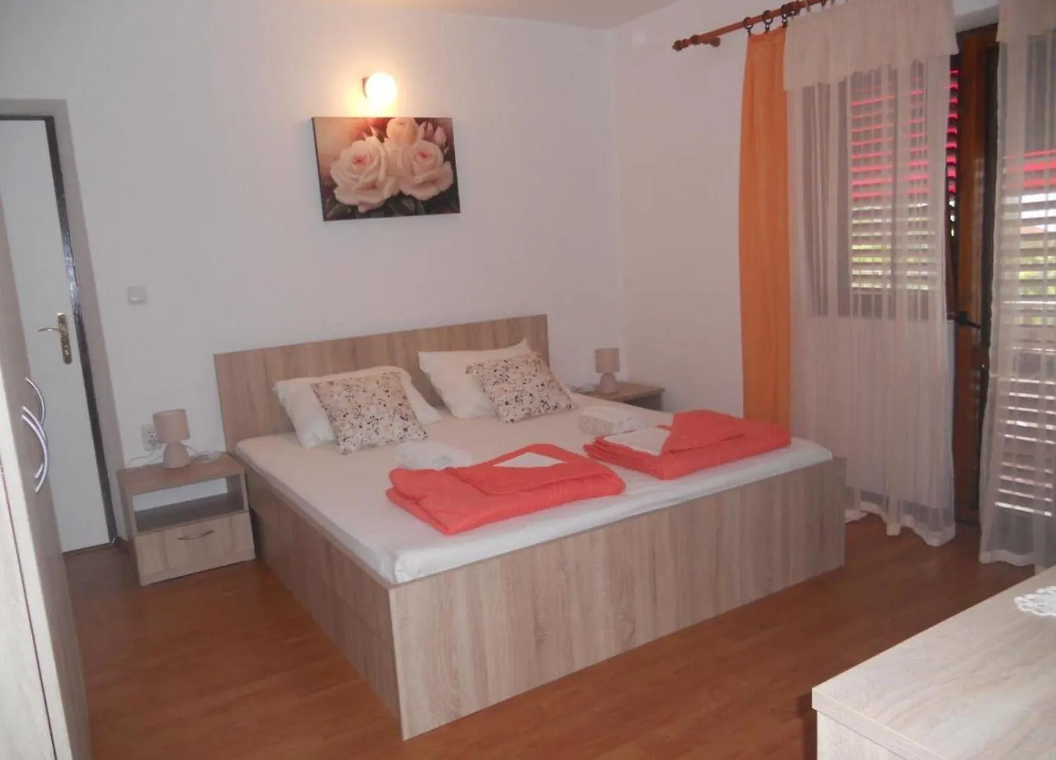 Apartments Ivo - With Terrace Supetarska Draga Croatia